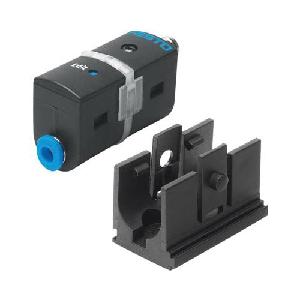 Pressure Sensor, Series: SDE5, 0 to 10 bar Sensing, PNP Output, 15 to 30 VDC, 100 mA, M8 x 1 Connection, 50 °C, Polyamide/Polyoxymethylene, 73.5 mm L x 16 mm W x 24.5 mm H Dimensions
