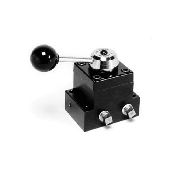 Pump Mounted Valve, Open Center Manual, 3/8 in NPTF Port, 10000 psi Pressure, 5 cu-ft/min Flow Rate, 4-Way Ports/Ways, Media: Oil, Lever Operated Actuation, Steel Body