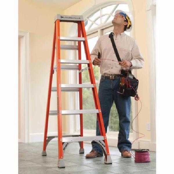 Step Ladder, Type IA Non-Conductive Standard, Series: FS1500, 6 ft Ladder Height, 300 lb Load, ANSI Code: A14.5, Fiberglass, 5 Steps, 40-1/2 in Base Spread, 22-3/8 in Bottom Width, Slip-Resistant Tread